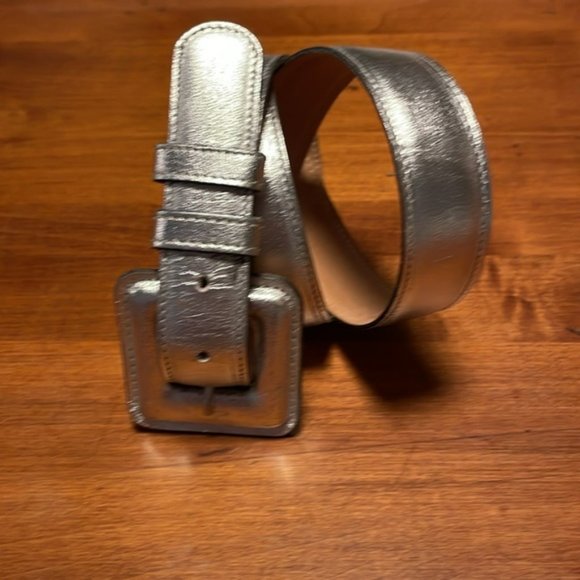 Vintage Saks Fifth Avenue Silver Leather Belt Sz Large Very good Condition! - Picture 3 of 5